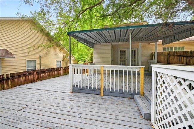 Building Photo - 3001 Oak Park Ct