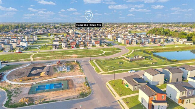 Building Photo - 960 Illinois Ave