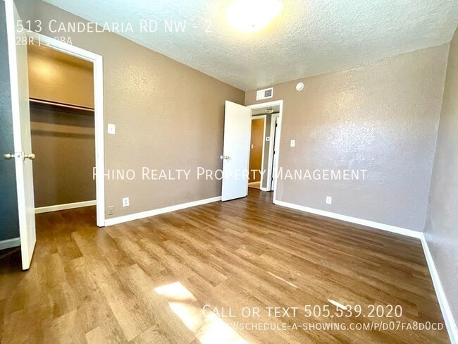 Building Photo - 513 Candelaria Rd NW