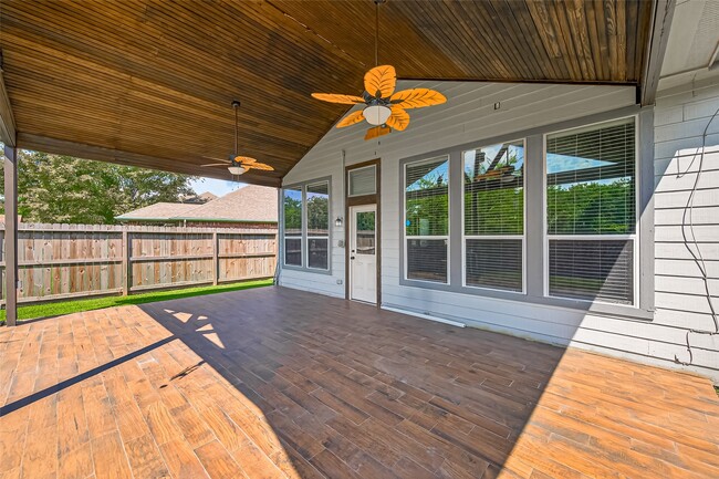 Building Photo - 15222 Harlin