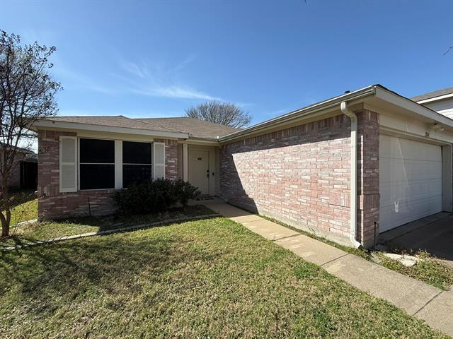 Building Photo - 2841 Bluffs Ct