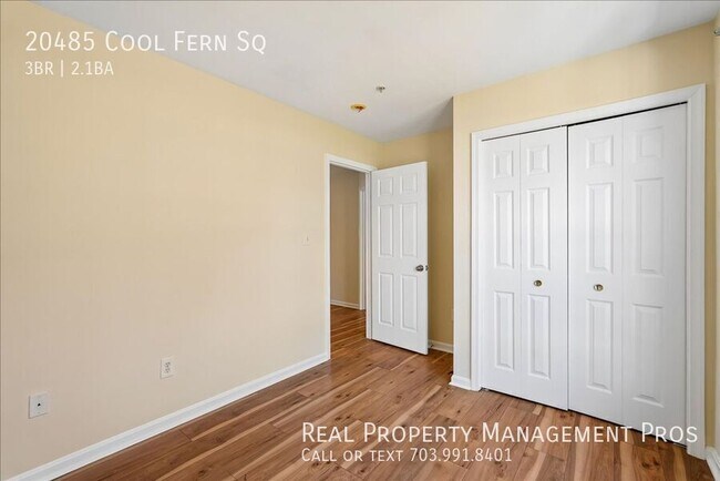 Building Photo - 20485 Cool Fern Square