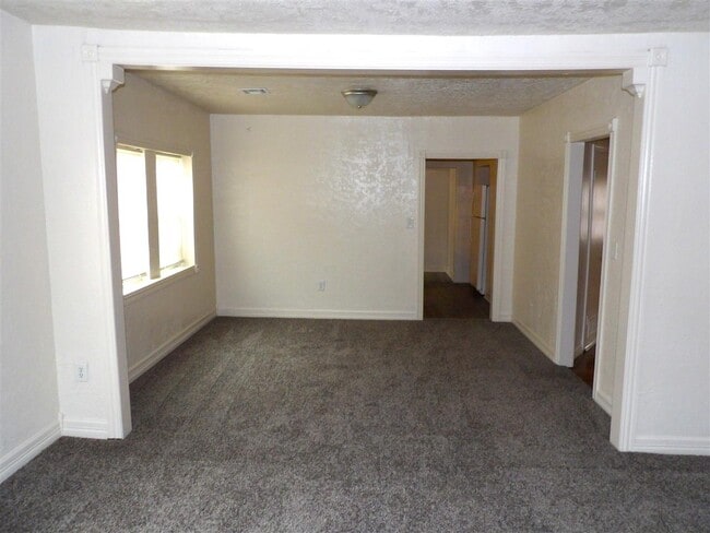 Building Photo - 2803 NW 17th St