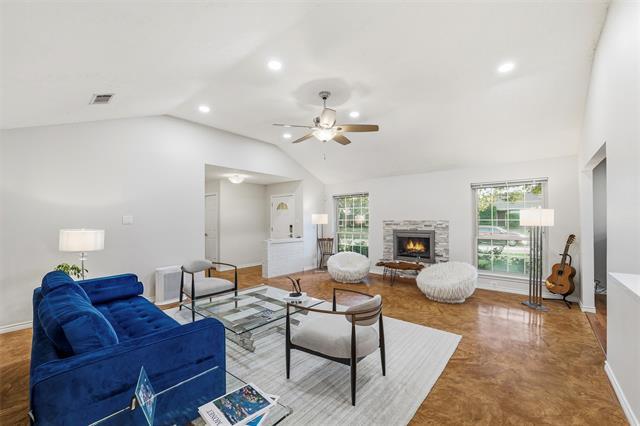 Building Photo - 1117 Glyndon Dr