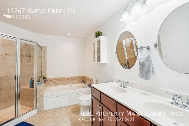 Building Photo - 15267 Avens Creek Dr