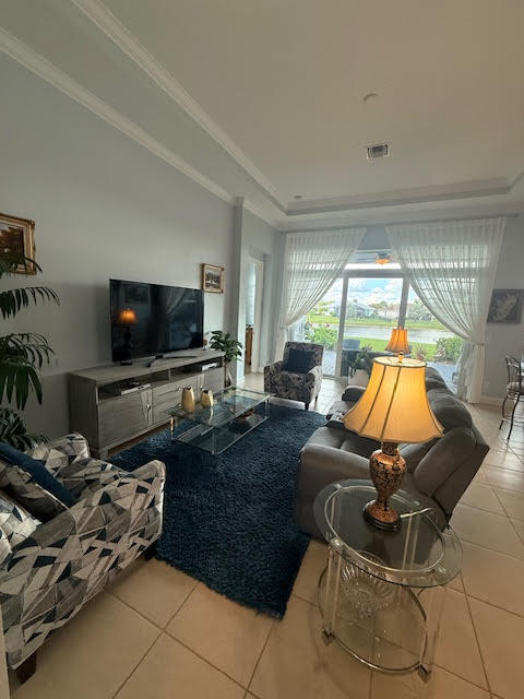 Building Photo - 8898 SW Breve Way