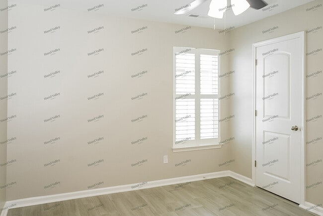 Building Photo - 2540 Mable Ln