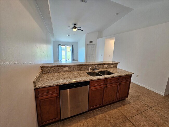 Building Photo - 3820 SW 16th Pl