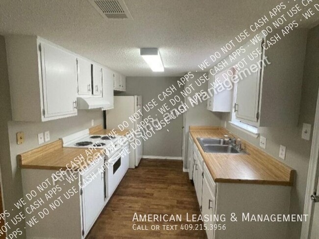 Building Photo - 85 E Caldwood Dr