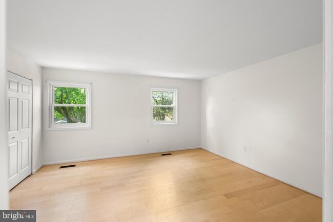 Building Photo - 623 Bywater Rd