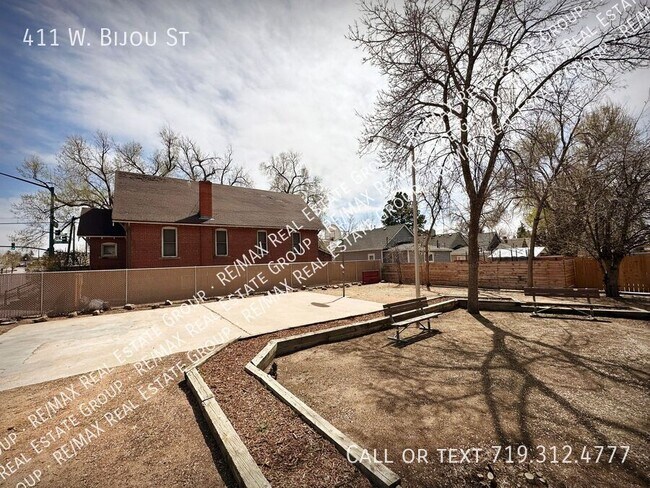 Building Photo - 411 W Bijou St