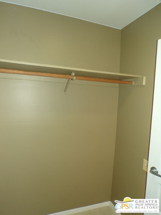 Building Photo - 2559 Whitewater Club Dr