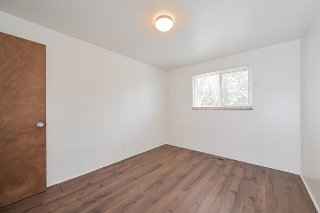 Building Photo - 9295 E 14th Ave