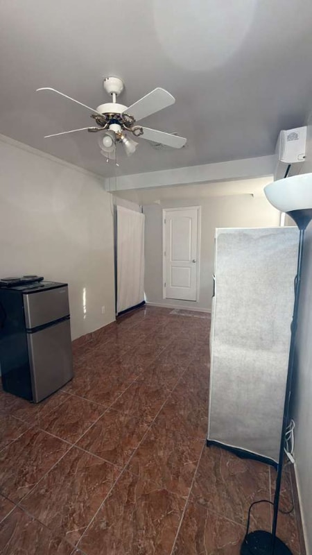 Building Photo - 8726 Brackenwood Dr