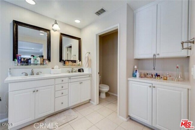 Building Photo - 3008 Muir Trail Dr