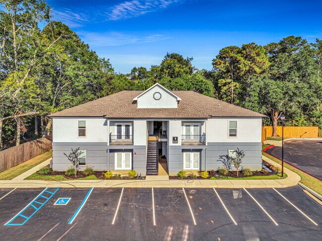 Primary Photo - Unfurnished Brand New Condo!