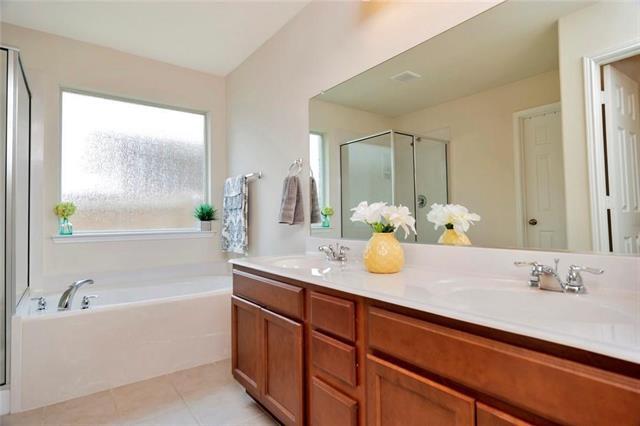 Building Photo - 1132 Diablo Pass