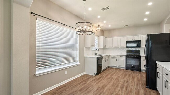 Building Photo - 3916 Bandice Ln