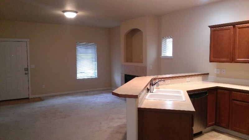 Building Photo - 5147 Balustrade Blvd SE