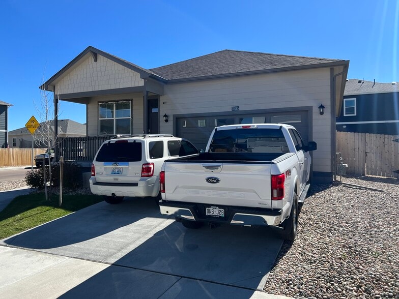 Building Photo - 10165 Castor Dr