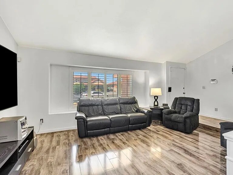 Building Photo - 3727 Byrd St