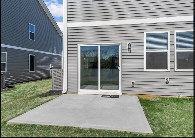 Building Photo - 1415 Darrowby Wy