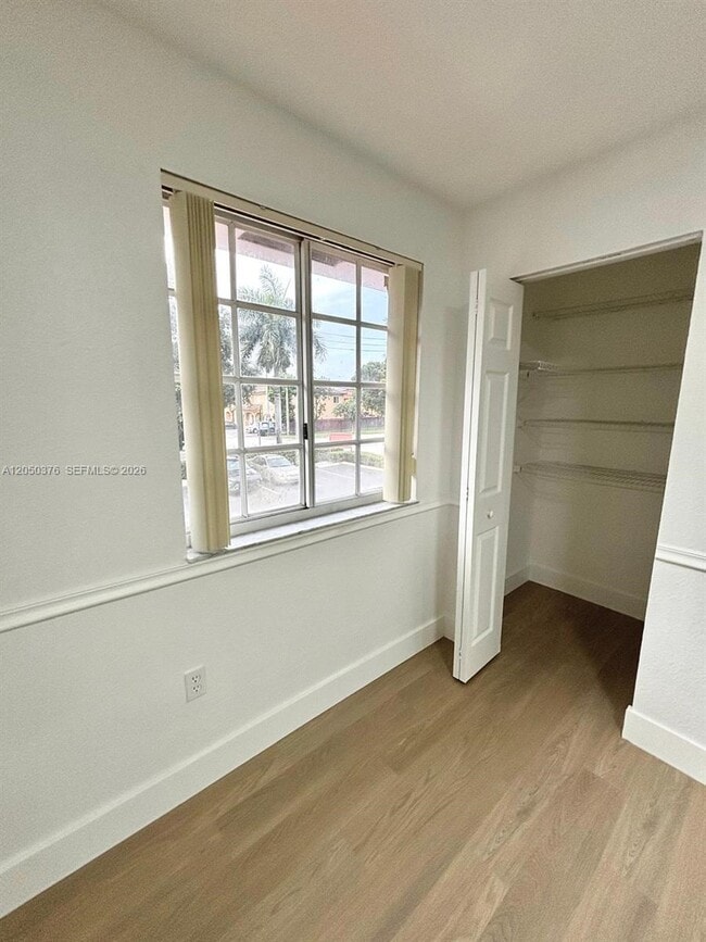 Building Photo - 3514 W 76th St