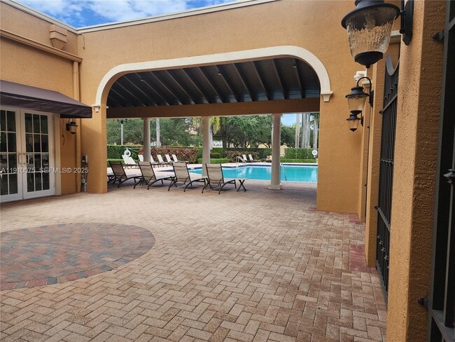 Building Photo - 14722 SW 12th St