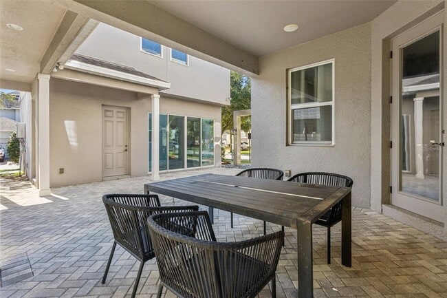 Building Photo - 7055 Scarlet Ibis Ln