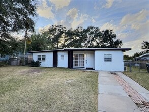 Building Photo - 102 Quintard Ave