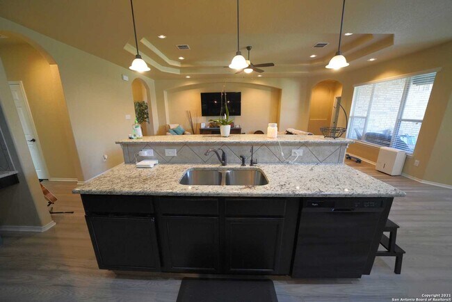 Building Photo - 1323 Kingbird Ct