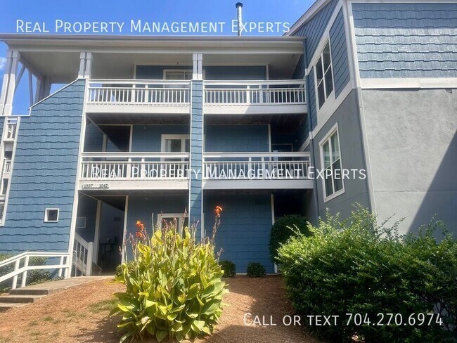 Building Photo - 1038 Southwest Dr