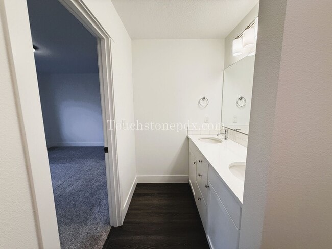 Building Photo - 16764 Chula Vista Ave