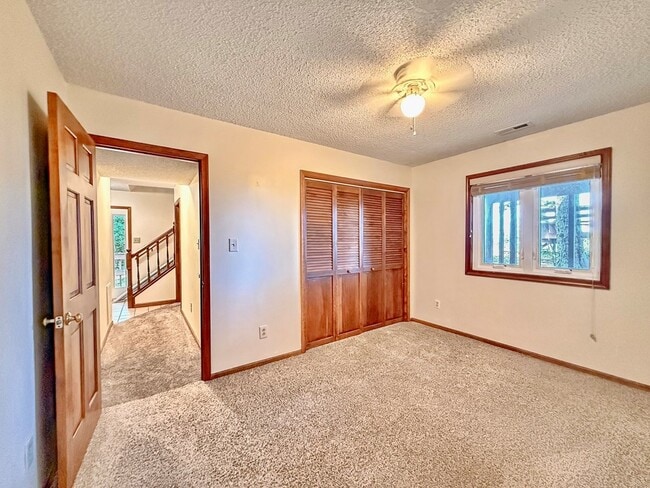 Building Photo - 12182 Heron Dr