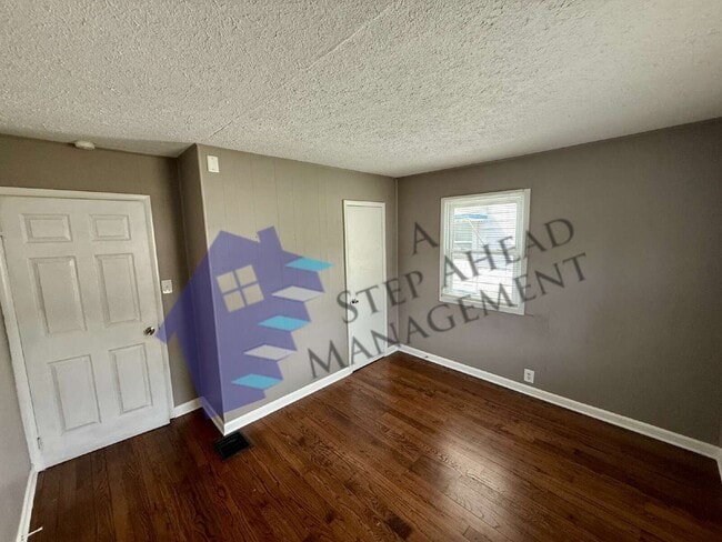 Building Photo - 4845 Wentworth Blvd
