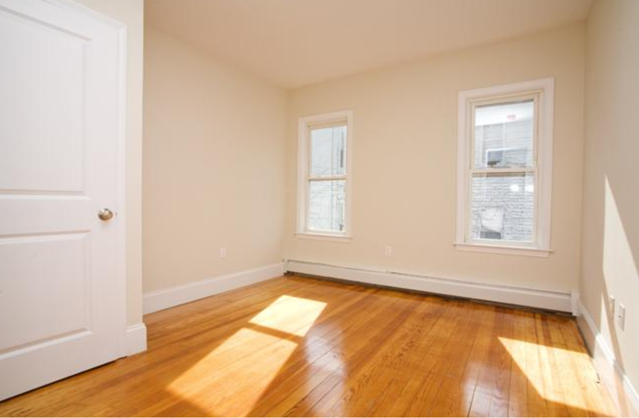 Building Photo - 14 Parker Hill Ave