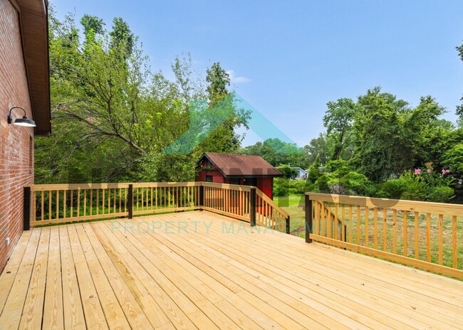 Building Photo - 815 Corona St