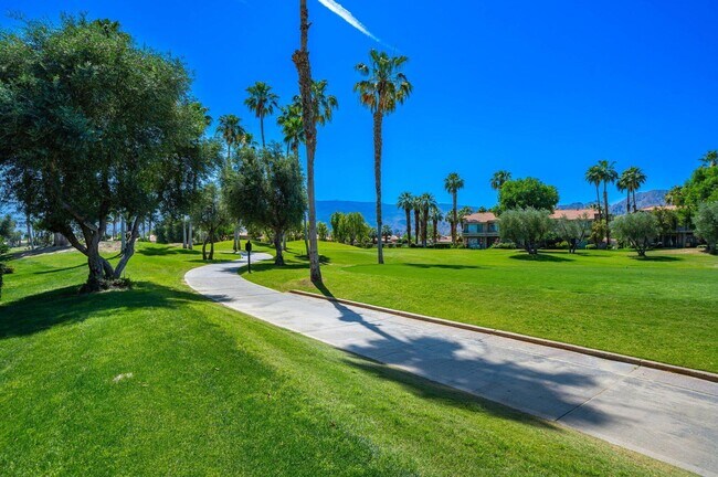 Building Photo - 55559 Winged Foot