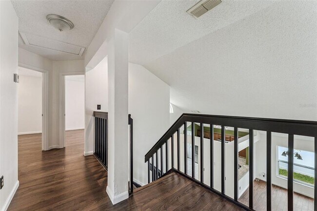 Building Photo - 7236 Somersworth Dr