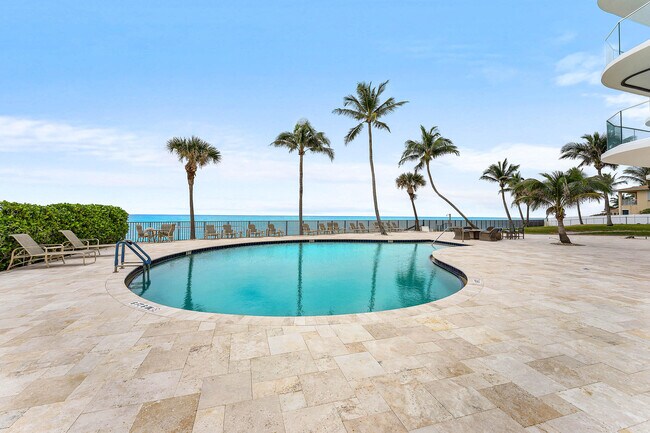 Building Photo - 100 S Beach Rd