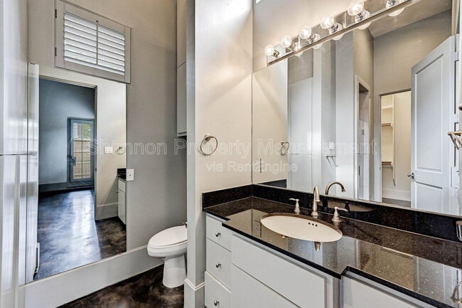 Building Photo - 3128 Alabama Ct