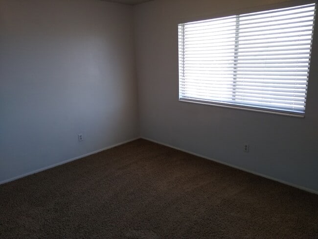 Building Photo - 101 N 1850 W