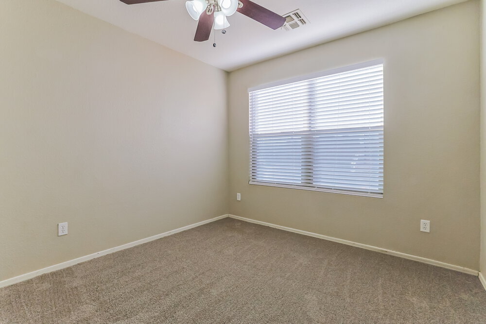 Building Photo - 8442 E Navarro Cir