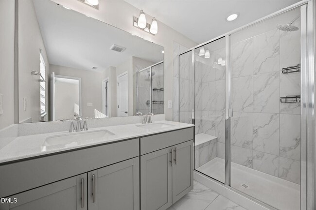 Building Photo - 252 Rio Grande Ln