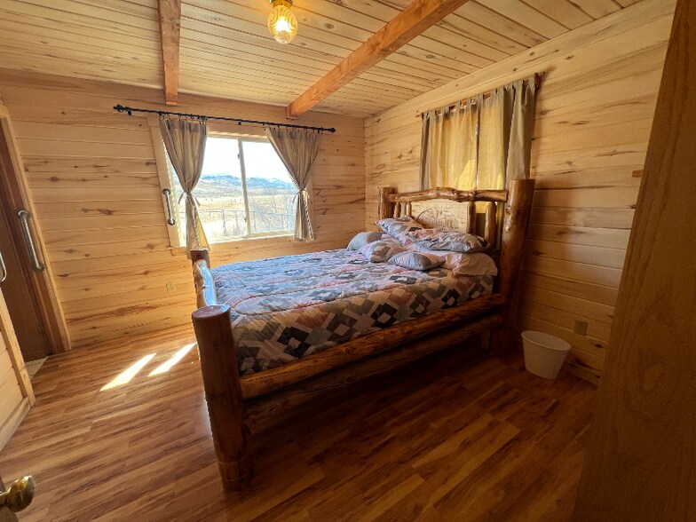 Building Photo - 254 Indian Head Dr