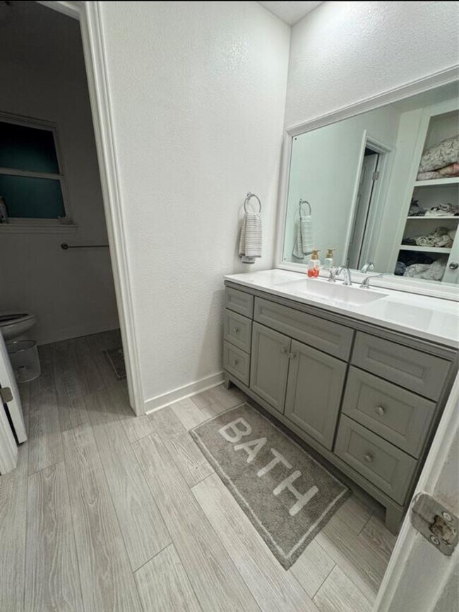 Building Photo - 5507 Arncliffe Dr