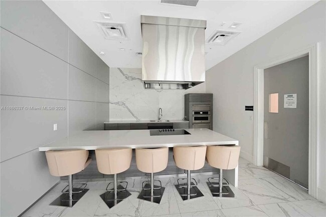 Building Photo - 8167 NW 41st St