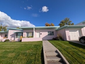 Building Photo - KF2