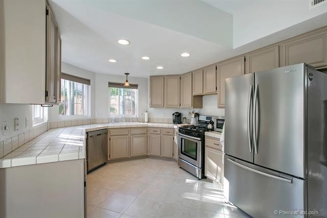 Building Photo - 2175 Villa Sonoma Glen