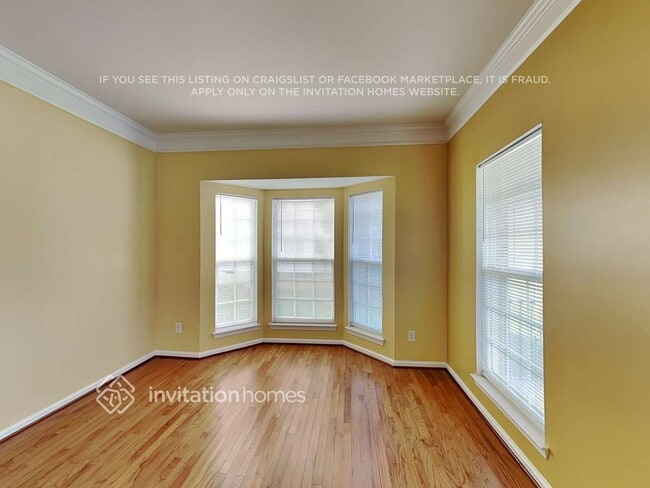 Building Photo - 10124 Rivendell Ln